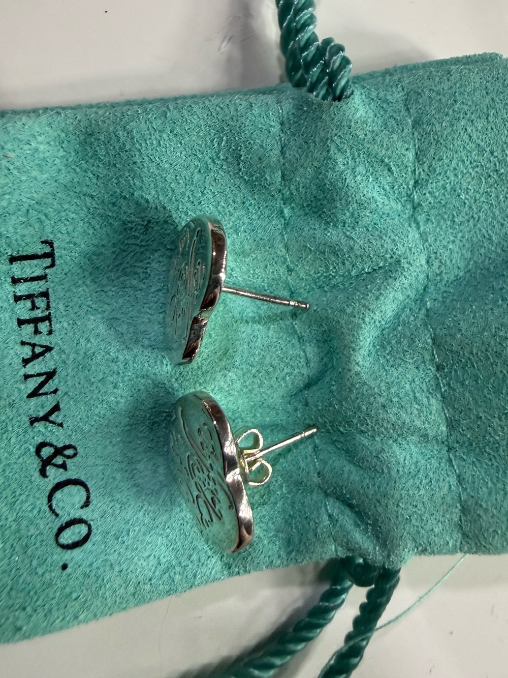 Women's Accessories Subcategory Identification - Picture 4 of 5